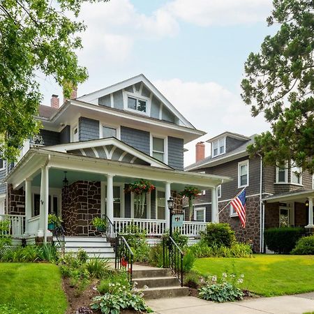 Three Daughters Inn Pottstown Exterior photo